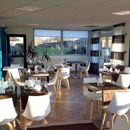 Logis Hotel- Restaurant La Haie Des Vignes Seminaires Et Evenementiel Allain Eksteriør bilde