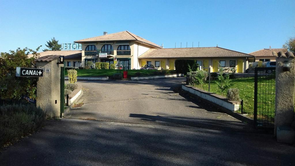 Logis Hotel- Restaurant La Haie Des Vignes Seminaires Et Evenementiel Allain Eksteriør bilde